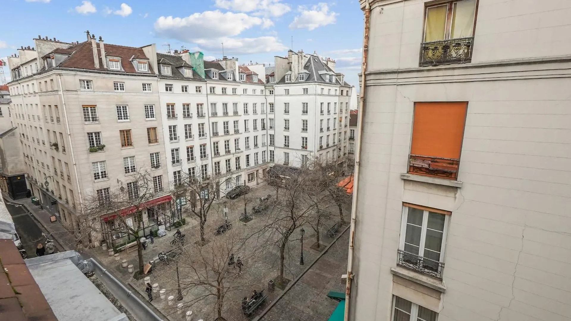 Apartment Place Des Vosges & Le Marais - Cityapartmentstay Paris France